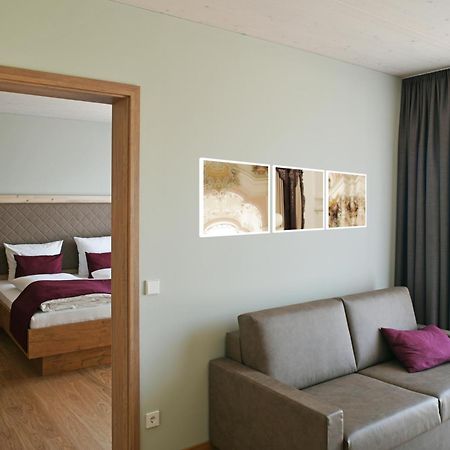 Hotel Restaurant Klosterhof Gutenzell-Hurbel ภายนอก รูปภาพ