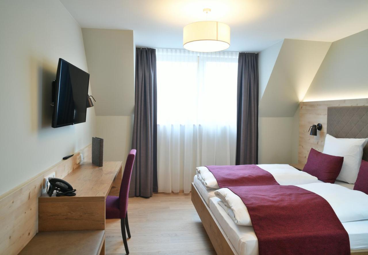 Hotel Restaurant Klosterhof Gutenzell-Hurbel ภายนอก รูปภาพ
